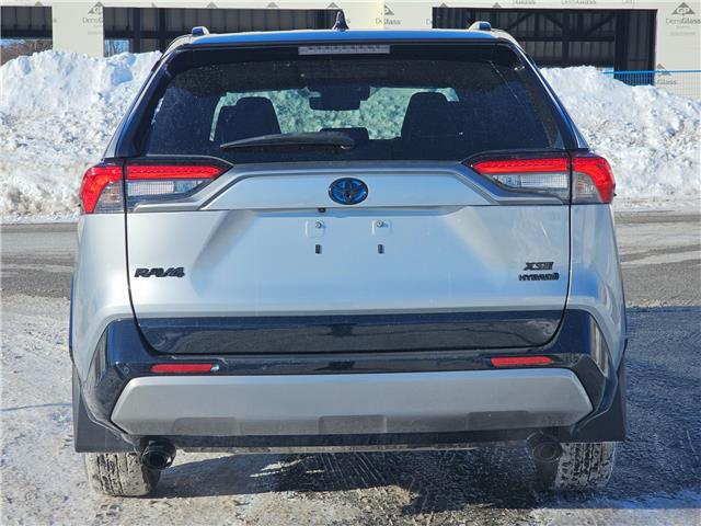 2022 Toyota RAV4 Hybrid XSE (Stk: P3781) in Bowmanville - Image 7 of 30