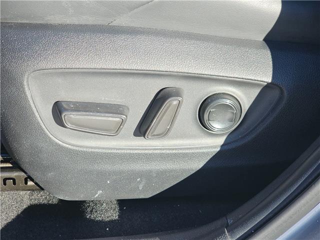 2022 Toyota RAV4 Hybrid XSE (Stk: P3781) in Bowmanville - Image 14 of 30