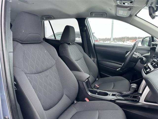 2025 Toyota Corolla Cross LE (Stk: P22677) in Stratford - Image 16 of 30