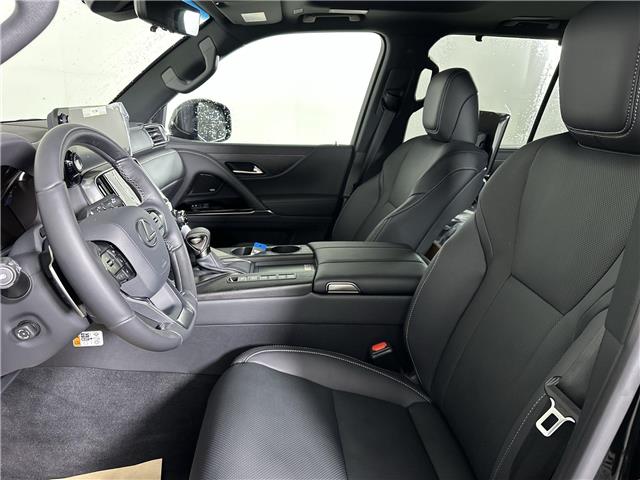 2025 Lexus LX 600  (Stk: 15105316) in Richmond Hill - Image 13 of 22
