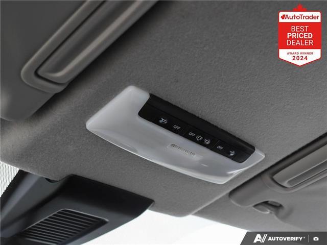 2025 Nissan Kicks Play SV (Stk: U3300) in Hamilton - Image 24 of 29