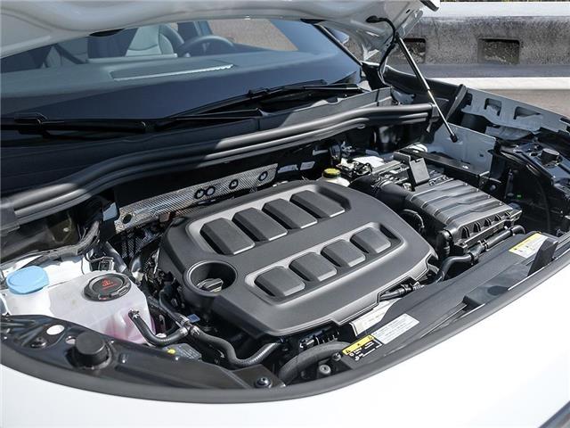 2026 Volkswagen Tiguan Comfortline R-Line Black Edition (Stk: TT056724) in Vancouver - Image 6 of 23