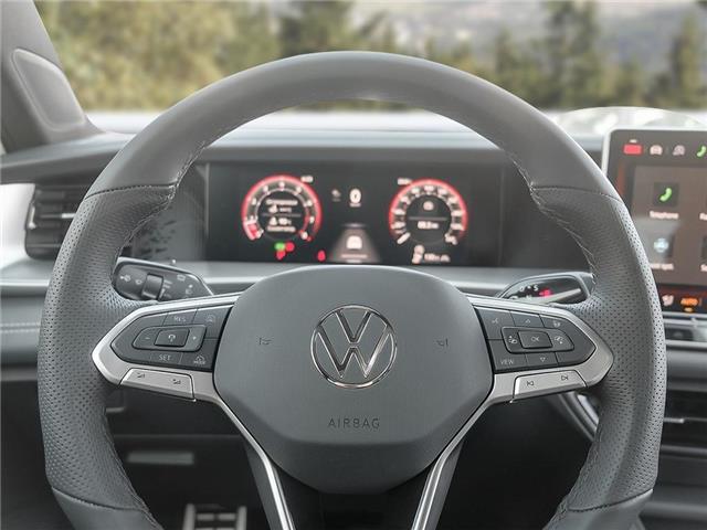 2026 Volkswagen Tiguan Comfortline R-Line Black Edition (Stk: TT056724) in Vancouver - Image 13 of 23