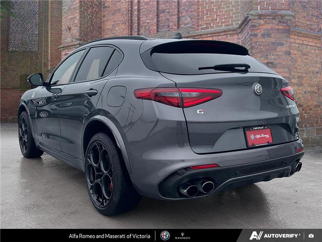 2022 Alfa Romeo Stelvio Quadrifoglio (Stk: 912181) in Victoria - Image 4 of 24