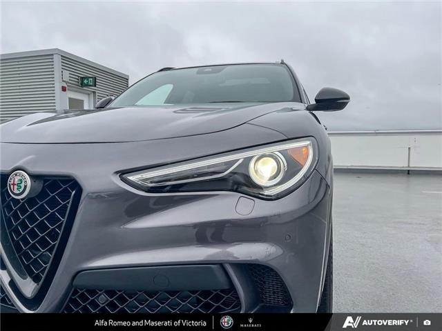 2022 Alfa Romeo Stelvio Quadrifoglio (Stk: 912181) in Victoria - Image 7 of 24