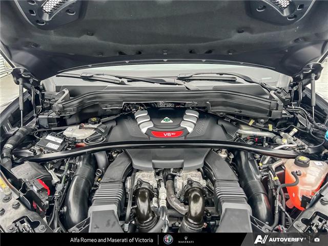 2022 Alfa Romeo Stelvio Quadrifoglio (Stk: 912181) in Victoria - Image 9 of 24