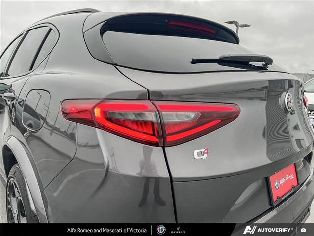 2022 Alfa Romeo Stelvio Quadrifoglio (Stk: 912181) in Victoria - Image 10 of 24