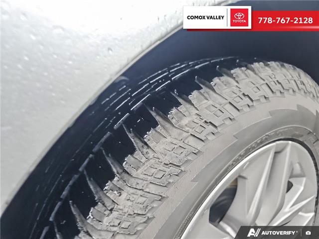 2021 Toyota Sienna LE 8-Passenger (Stk: P3610) in Courtenay - Image 7 of 25