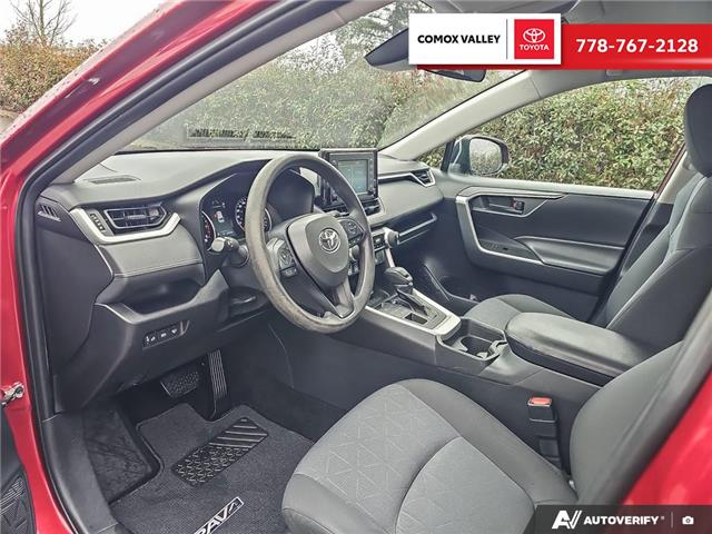 2019 Toyota RAV4 LE (Stk: SR631417A) in Courtenay - Image 13 of 25