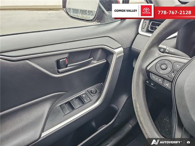 2019 Toyota RAV4 LE (Stk: SR631417A) in Courtenay - Image 17 of 25