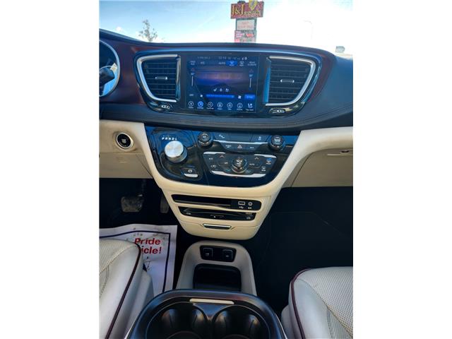 2017 Chrysler Pacifica Limited (Stk: JB26001) in Brandon - Image 12 of 23