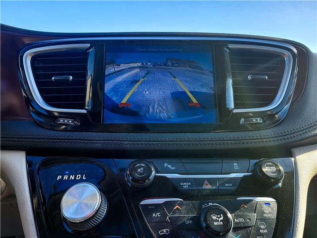 2017 Chrysler Pacifica Limited (Stk: JB26001) in Brandon - Image 13 of 23