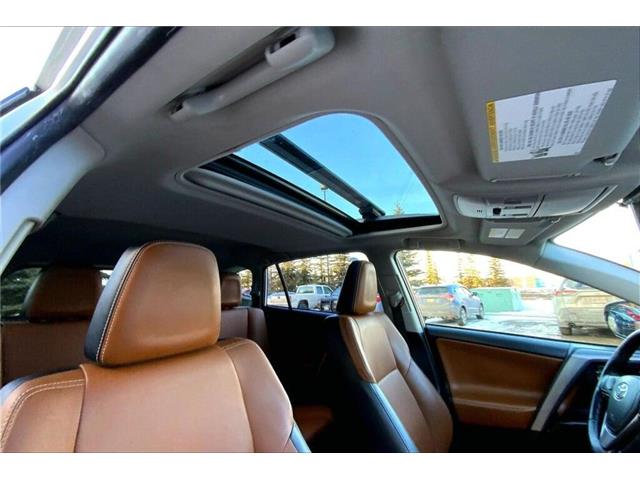 2018 Toyota RAV4 Hybrid Limited (Stk: 18B8618) in Sherwood Park - Image 16 of 25