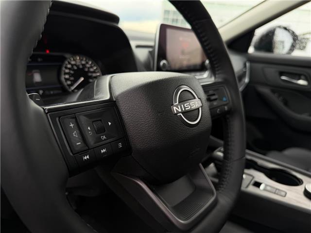 2025 Nissan Rogue Midnight Edition (Stk: 260264AB) in Calgary - Image 12 of 18