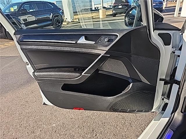 2016 Volkswagen Golf R 2.0 TSI (Stk: U1385A) in Lethbridge - Image 17 of 24