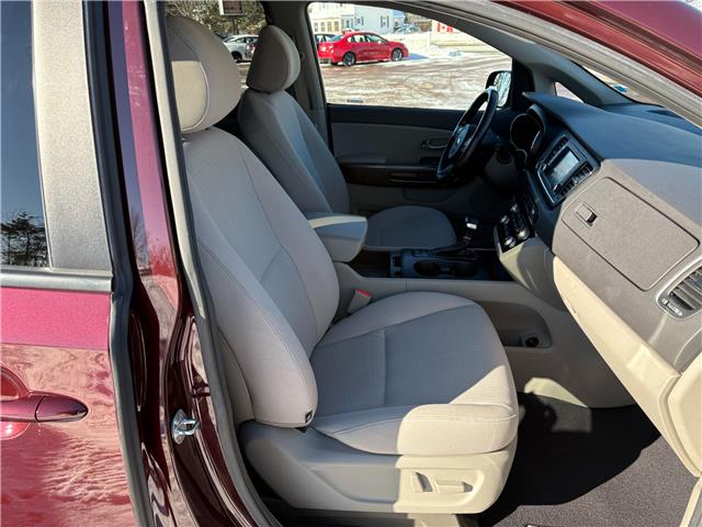 2018 Kia Sedona LX (Stk: A-400860) in Moncton - Image 17 of 20