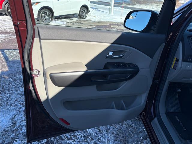 2018 Kia Sedona LX (Stk: A-400860) in Moncton - Image 10 of 20