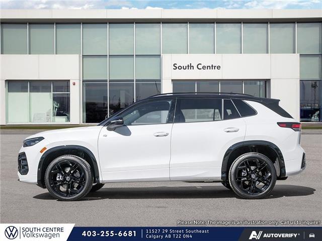 2026 Volkswagen Tiguan Comfortline R-Line Black Edition (Stk: QG8972) in Calgary - Image 3 of 26