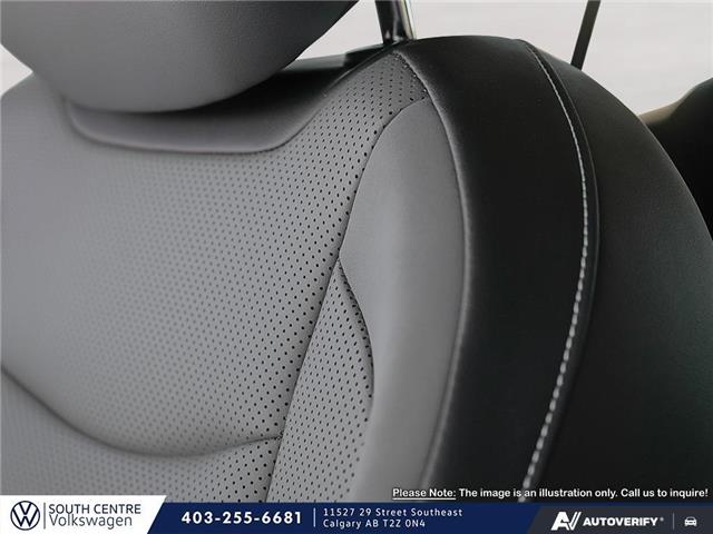 2026 Volkswagen Tiguan Comfortline R-Line Black Edition (Stk: QG8972) in Calgary - Image 20 of 26