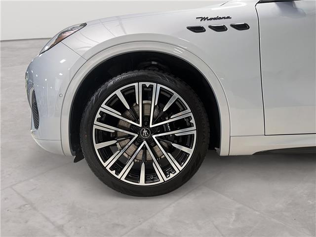 2025 Maserati Grecale Modena (Stk: 1326MC) in Calgary - Image 9 of 30