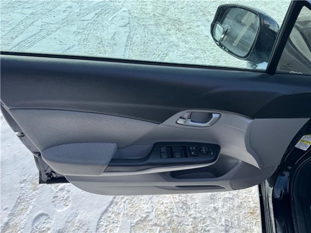 2013 Honda Civic LX (Stk: 2601011) in Waterloo - Image 9 of 18