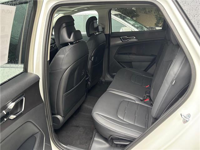 2026 Kia Sportage EX Premium w/Black Interior (Stk: 55825) in Castlegar - Image 11 of 12