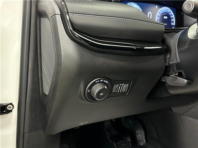 2025 Jeep Compass Altitude (Stk: 43300JA) in Belleville - Image 15 of 28