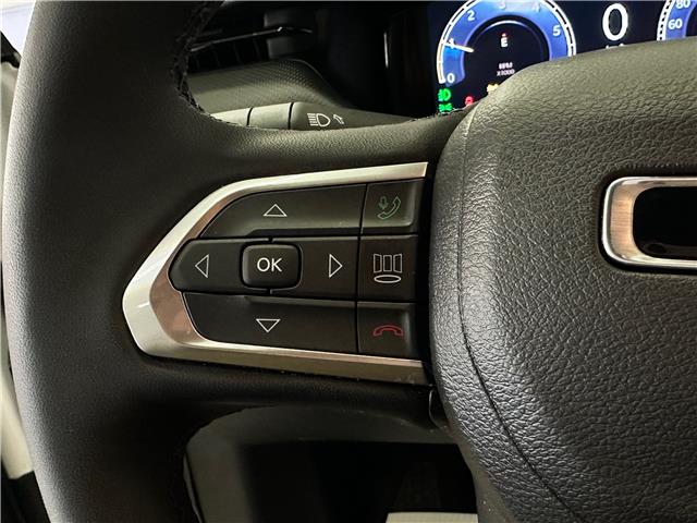 2025 Jeep Compass Altitude (Stk: 43300JA) in Belleville - Image 25 of 28