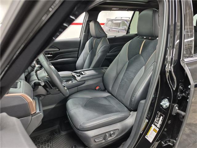 2025 Toyota Grand Highlander Hybrid Platinum MAX (Stk: 10119756A) in Markham - Image 11 of 36