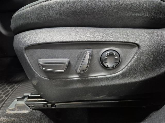 2025 Toyota Grand Highlander Hybrid Platinum MAX (Stk: 10119756A) in Markham - Image 12 of 36