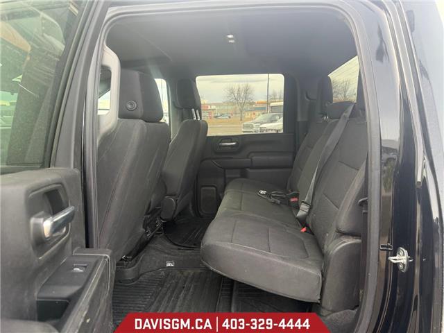 2022 Chevrolet Silverado 2500HD Custom (Stk: 302814) in Lethbridge - Image 8 of 8