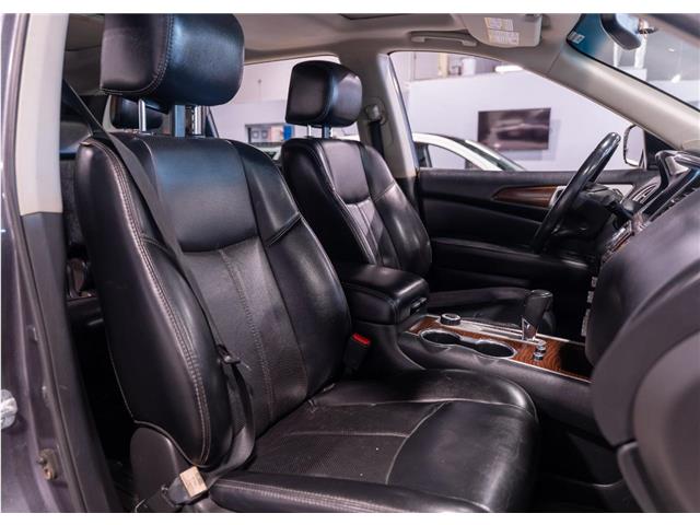 2017 Nissan Pathfinder Platinum (Stk: RE68758) in Calgary - Image 19 of 20