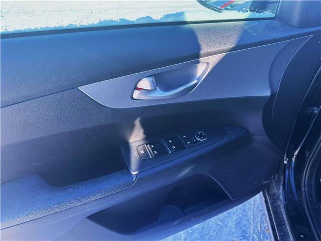 2023 Kia Forte LX (Stk: S0419A) in London - Image 8 of 23