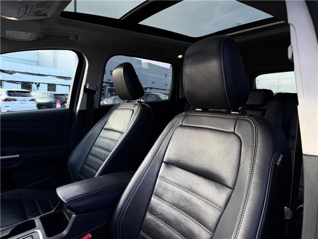 2018 Ford Escape SEL (Stk: 260280B) in Calgary - Image 6 of 18