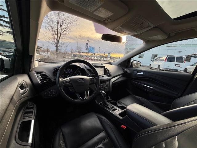 2018 Ford Escape SEL (Stk: 260280B) in Calgary - Image 7 of 18