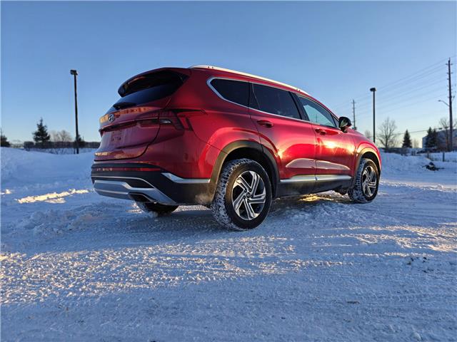 2023 Hyundai Santa Fe Preferred in Ottawa - Image 2 of 8