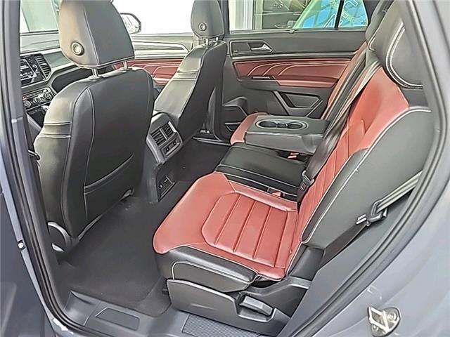 2023 Volkswagen Atlas Cross Sport 3.6 FSI Execline (Stk: U1394) in Lethbridge - Image 11 of 26