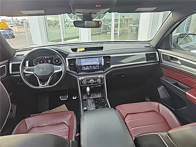2023 Volkswagen Atlas Cross Sport 3.6 FSI Execline (Stk: U1394) in Lethbridge - Image 24 of 26
