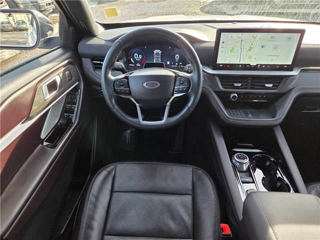 2025 Ford Explorer Platinum (Stk: 7070) in Calgary - Image 6 of 12