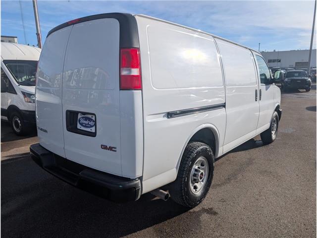 2024 GMC Savana 2500 Work Van (Stk: 19422) in Calgary - Image 6 of 20