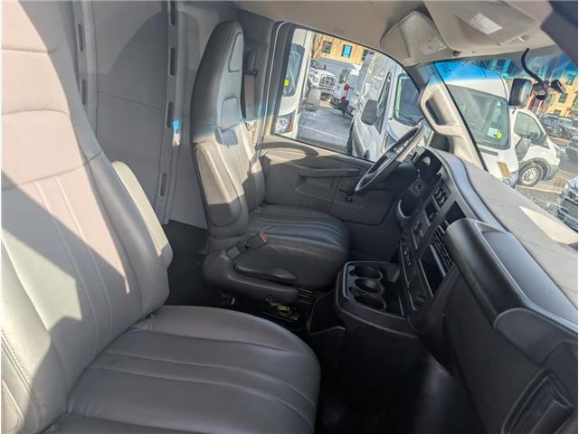 2024 GMC Savana 2500 Work Van (Stk: 19422) in Calgary - Image 12 of 20