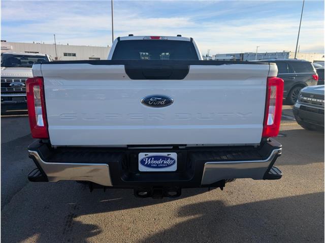 2024 Ford F-350 XLT (Stk: 19427) in Calgary - Image 4 of 24