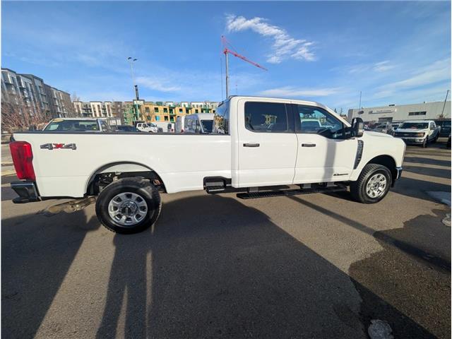 2024 Ford F-350 XLT (Stk: 19427) in Calgary - Image 6 of 24