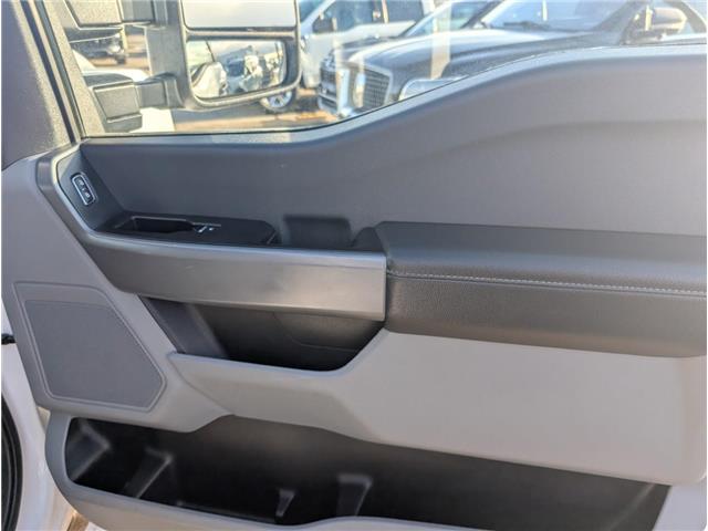 2024 Ford F-350 XLT (Stk: 19427) in Calgary - Image 9 of 24