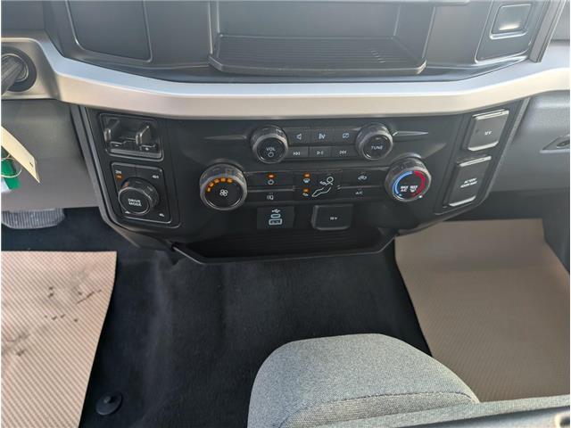 2024 Ford F-350 XLT (Stk: 19427) in Calgary - Image 21 of 24