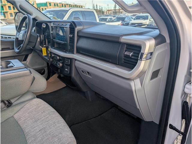 2024 Ford F-350 XLT (Stk: 19426) in Calgary - Image 10 of 24