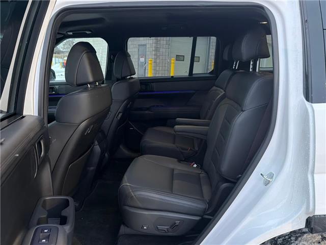 2025 Hyundai Santa Fe Ultimate Calligraphy (Stk: 131334) in London - Image 8 of 10