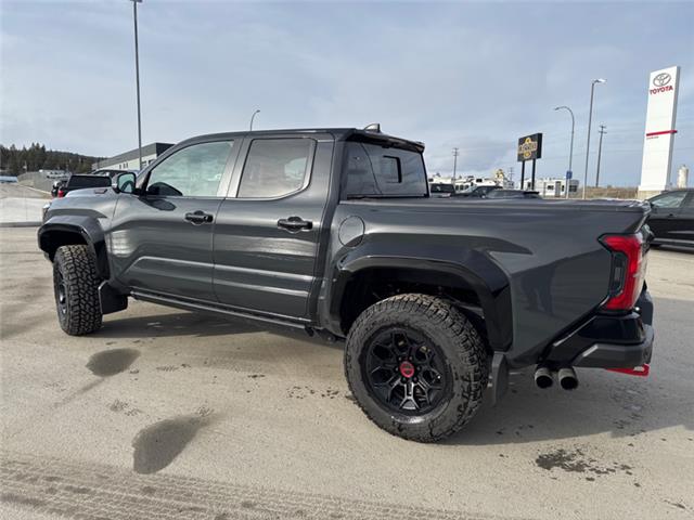 2025 Toyota Tacoma Hybrid Base (Stk: T023368M) in Cranbrook - Image 3 of 21