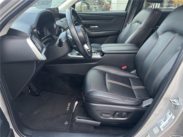 2024 Mazda CX-90 MHEV GS-L (Stk: P4925) in Surrey - Image 9 of 15