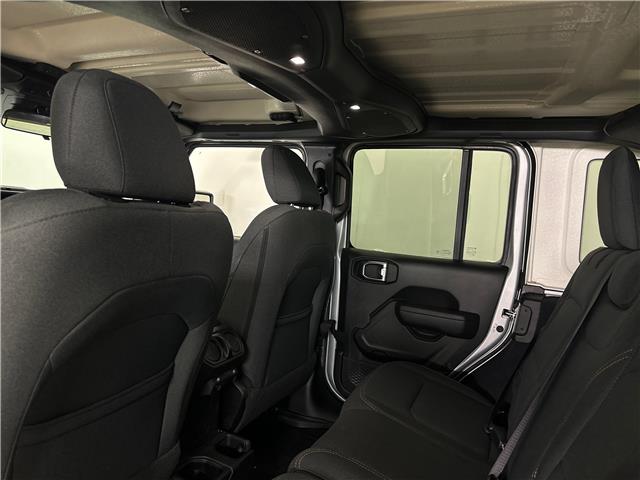 2024 Jeep Wrangler Willys (Stk: 43432J) in Belleville - Image 8 of 24